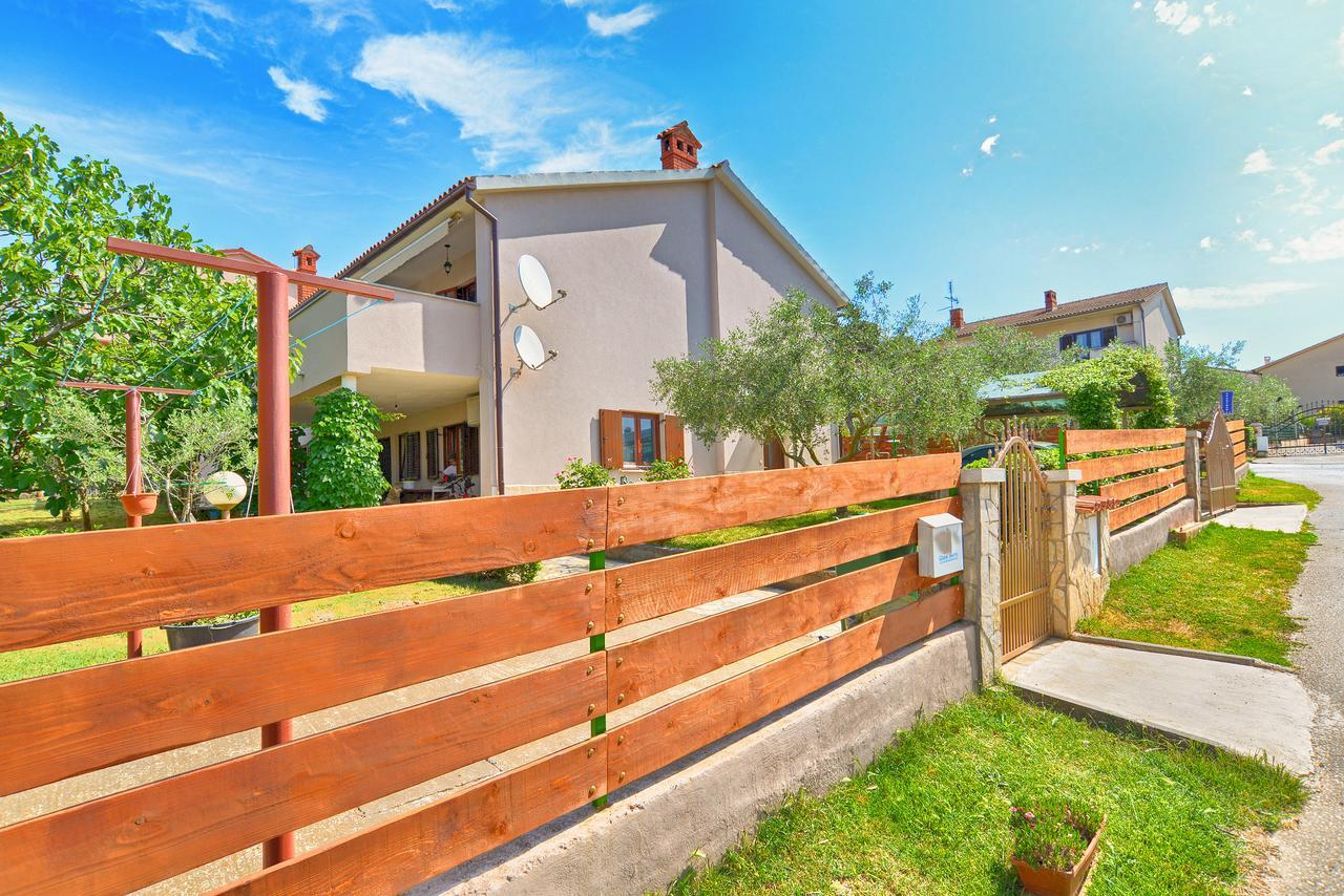 Chiara 877 Apartman Pula